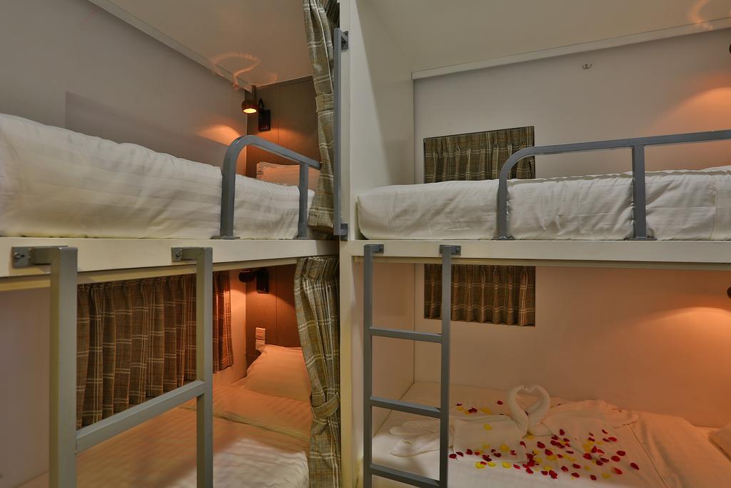 Scott @ 31St Street Hostel Yangon Exterior photo